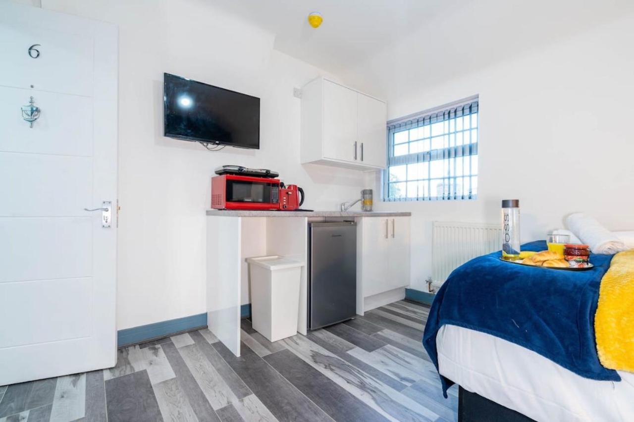 Trendy Studio In Vibrant West Midlands Apartamento Birmingam Exterior foto